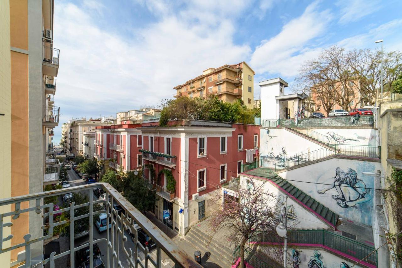 Casa Vacanze “In Centro” サレルノ エクステリア 写真